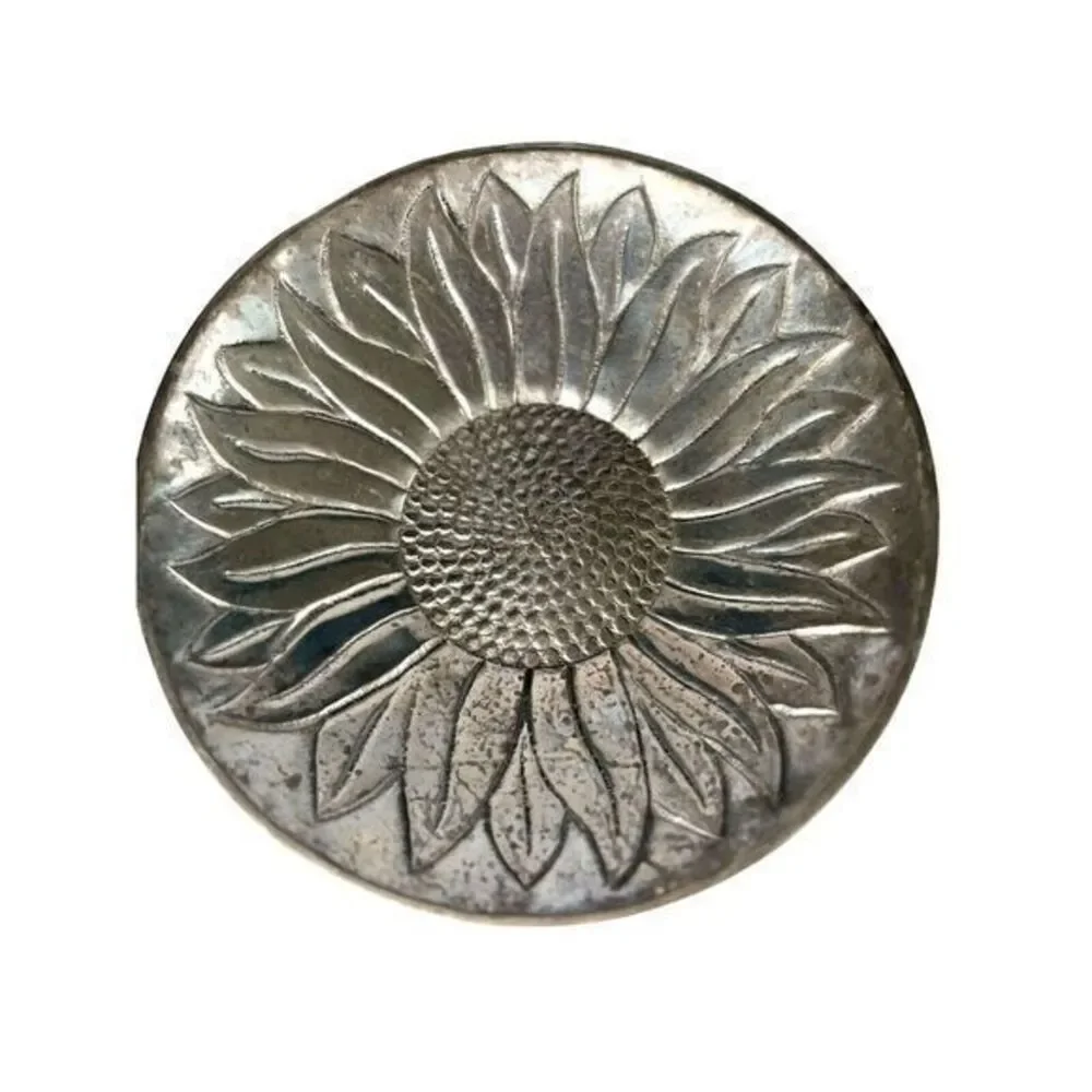 R.H. Macy & Co. Pewter Vintage Flower Bowl Sunflower‎ Made in India Set Of 4